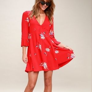 TIME ON MY SIDE RED FLORAL PRINT WRAP DRESS